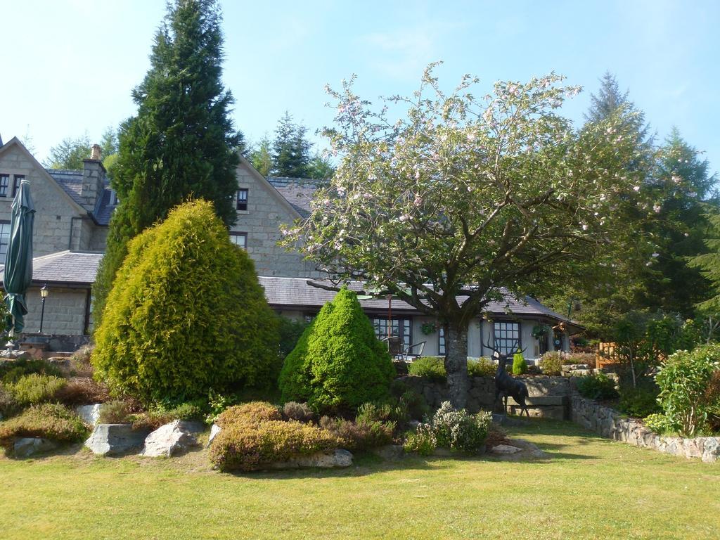 Glenspean Lodge Hotel Roybridge Esterno foto